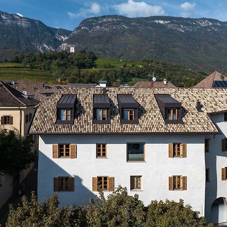 Ferienwohnung Schmitte am Sonnenwirtsplatz Eppan an der Weinstraße Exterior foto