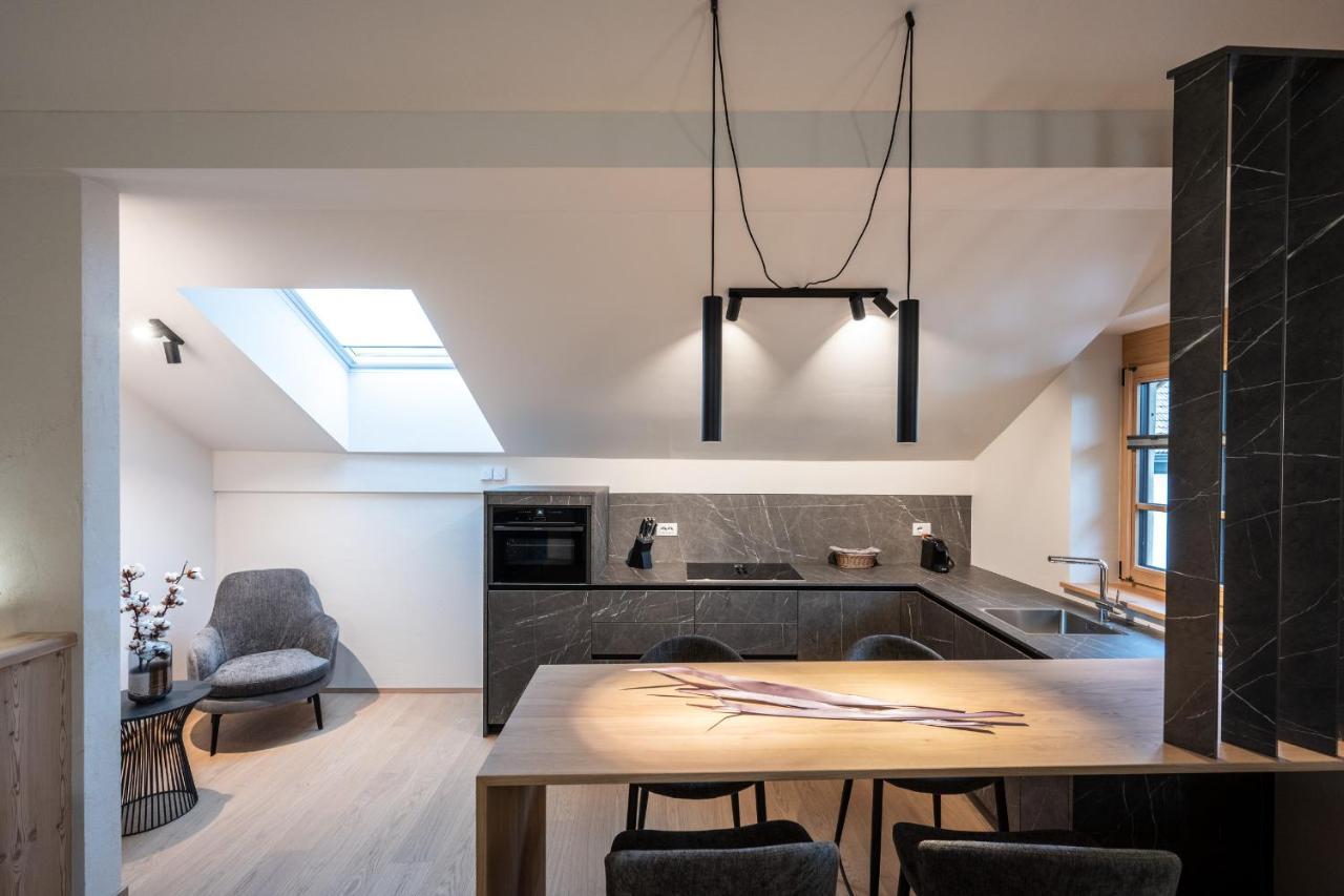 Ferienwohnung Schmitte am Sonnenwirtsplatz Eppan an der Weinstraße Exterior foto