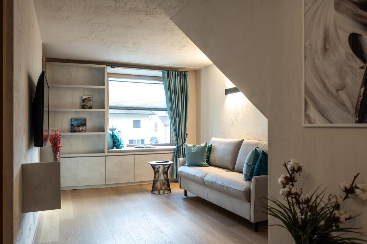 Ferienwohnung Schmitte am Sonnenwirtsplatz Eppan an der Weinstraße Exterior foto